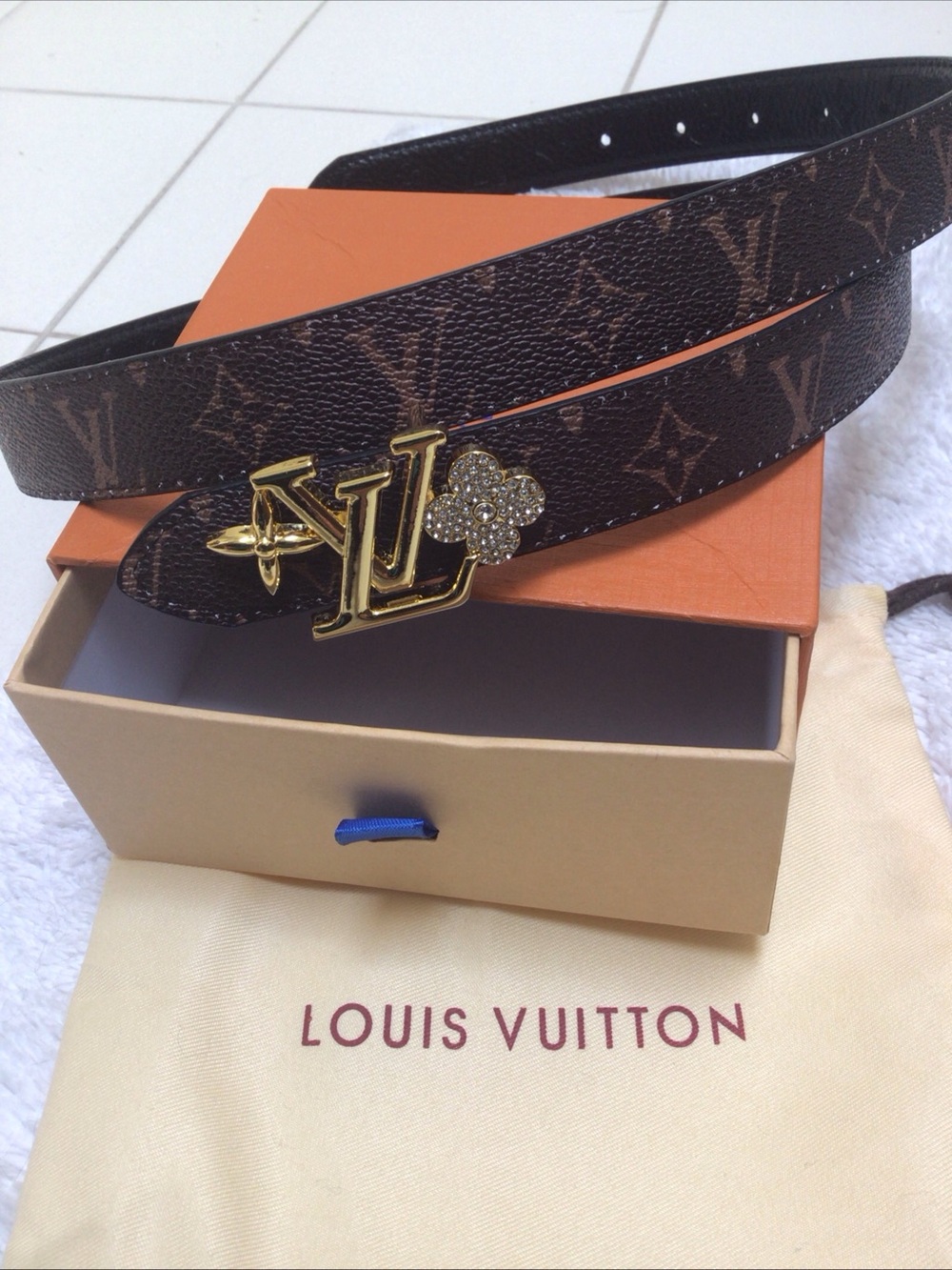 Louis Vuitton Brown Monogram LV Buckle Belt with Crystal Accent reversible 38” - Picture 2 of 8